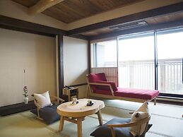 Gora Hanaougi Madoka No Mori