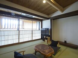 Gora Hanaougi Madoka No Mori