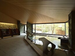 Gora Hanaougi Madoka No Mori