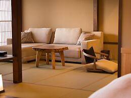 Gora Hanaougi Madoka No Mori