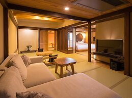 Gora Hanaougi Madoka No Mori