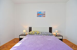 Apartment Vili 351