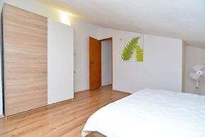 Apartment Vili 351