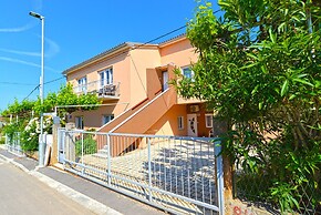 Apartment Vili 351