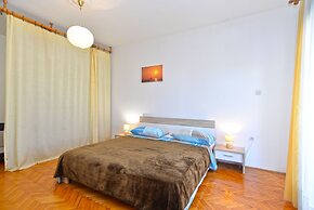 Apartment Vili 351