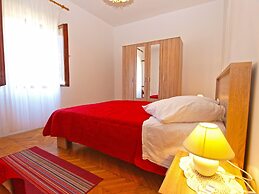 Apartment Desanka 668