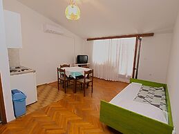 Apartment Desanka 668
