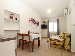 Apartment Neven 810