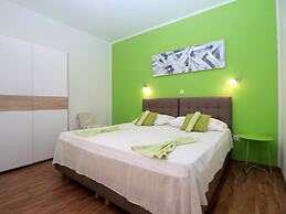Apartment Neven 810