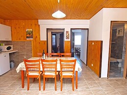 Apartment Aleksander 968