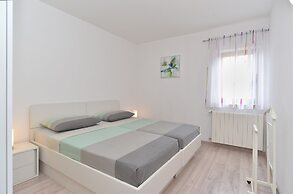 Apartment Mira 1293