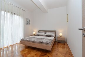 Apartment Mira 1293
