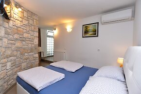 Apartment Vlado 1405