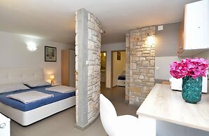 Apartment Vlado 1405