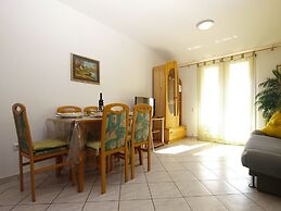 Apartment  Anica 770