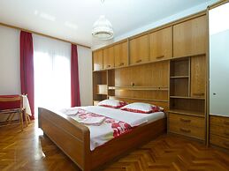Apartment  Anica 770