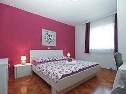 Apartment  Anica 770