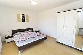 Apartment Gey 671