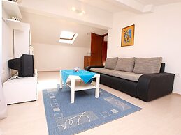 Apartment Mirjana 734