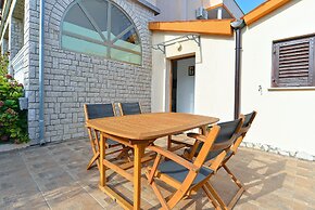 Apartment Mirjana 734