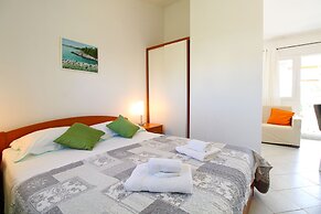 Apartment Mirjana 734