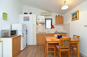 Apartment Mirjana 734