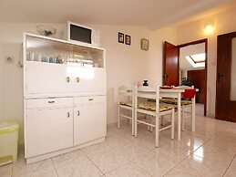 Apartment Mirjana 734
