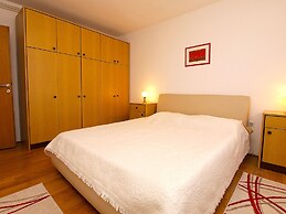 Apartment Mirjana 734