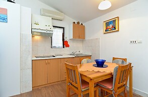 Apartment Mirjana 734