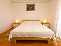 Apartment Mirjana 734