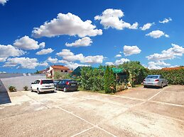 Apartments Anka 1223