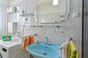 Apartments Anka 1223