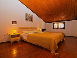 Apartments Antica 1371