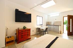 Apartments Antica 1371