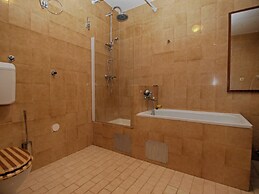 Apartments Antica 1371