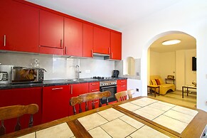 Apartments Antica 1371