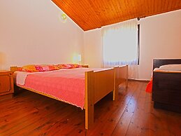 Apartments Antica 1371