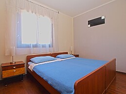 Apartments Antica 1371