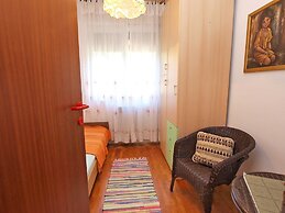 Apartments Vladislava 906