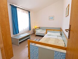 Apartments Vladislava 906