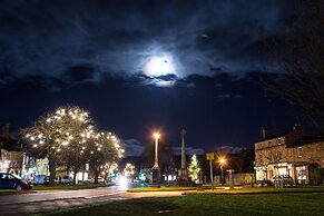 Crown and Trumpet Inn