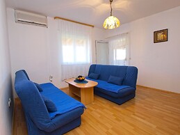 Apartments Silvia 143