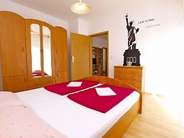 Apartments Silvia 143