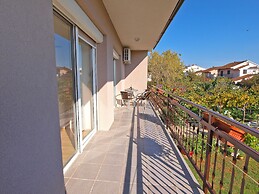 Apartments Silvia 143