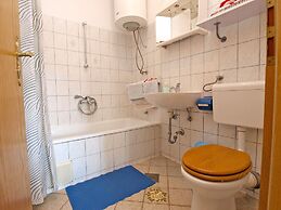 Apartments Silvia 143