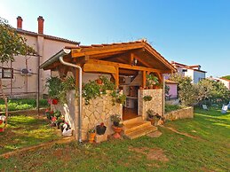 Apartments Silvia 143