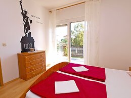 Apartments Silvia 143