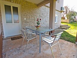 Apartments Silvia 143