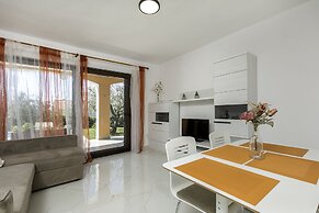 Apartments Maria 821