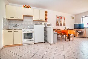 Apartments Maria 821